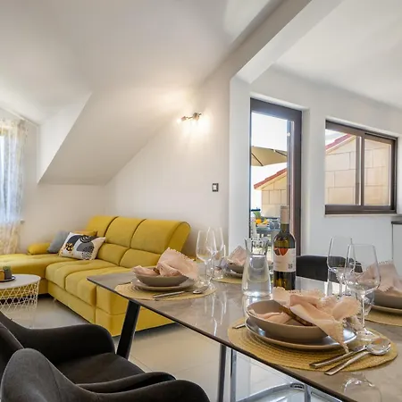 The Rooftop Apartment *